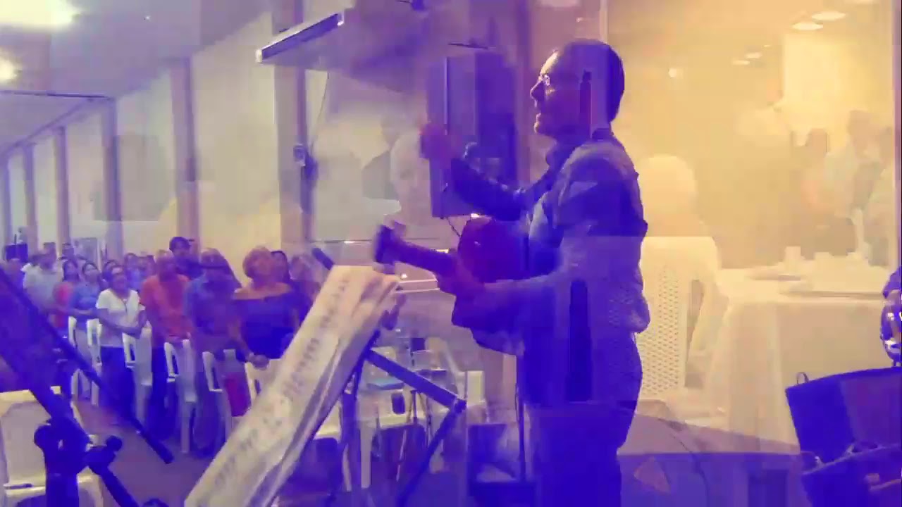 Firmes en la batalla/ Pastor José Manuel Sierra