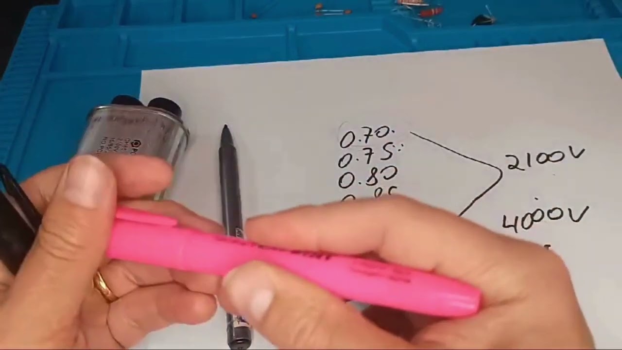 Como saber se todo capacitor de micro-ondas é igual? Posso substituir por valores diferentes?