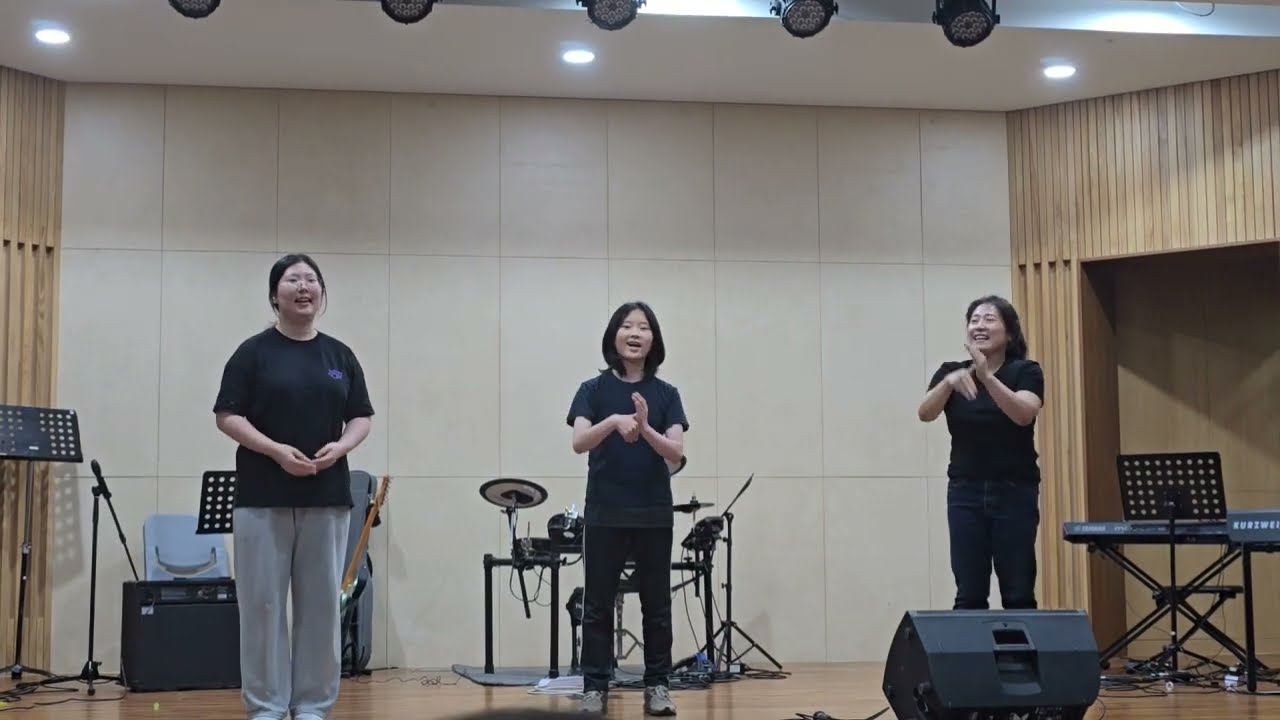 [내 안에 부어 주소서], [혼자 걷지 않을꺼에요], 2025 여름캠프 버스킹1  | 한국수어 찬양 | 오륜교회 8시 중고등부 