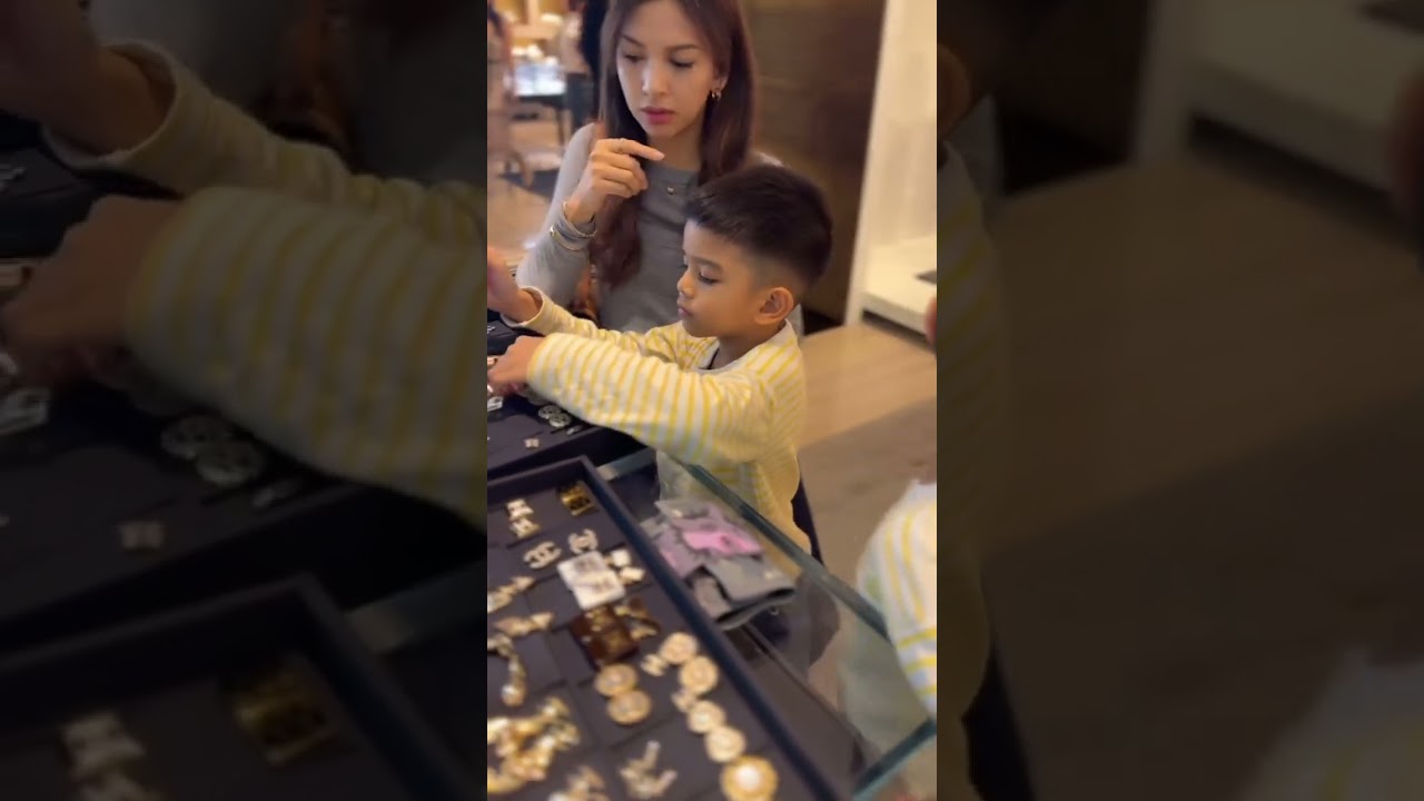 alisia rininta bersama anak² & keluarga #alisiarininta #alisiarininta22