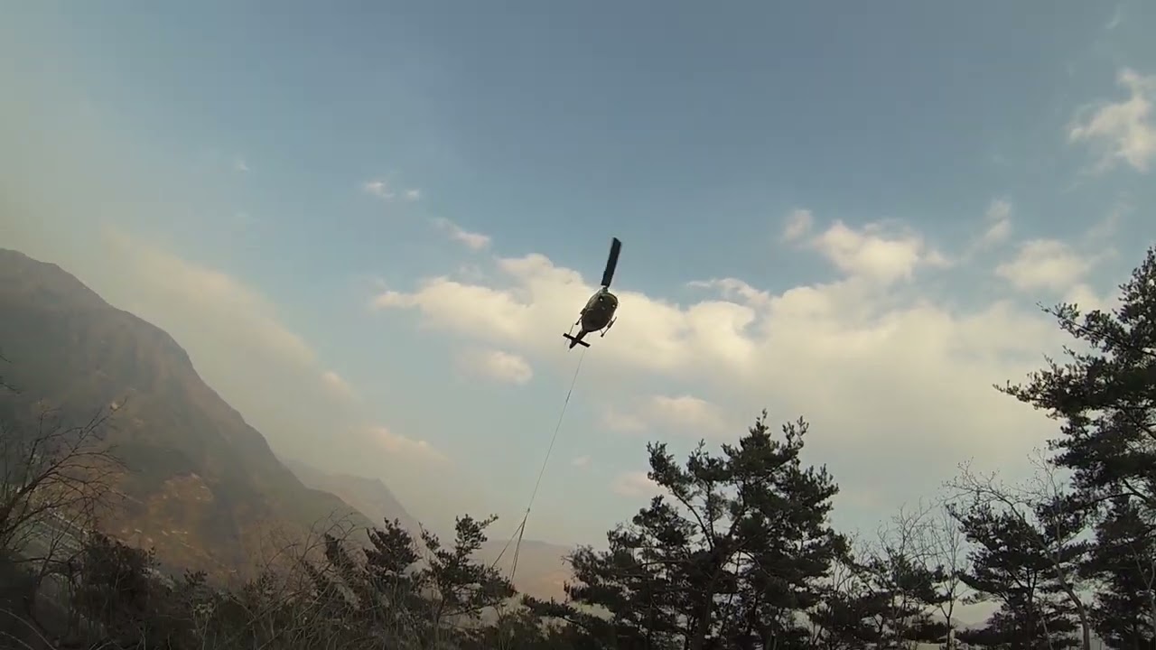 Bell 214B-1 Excavators