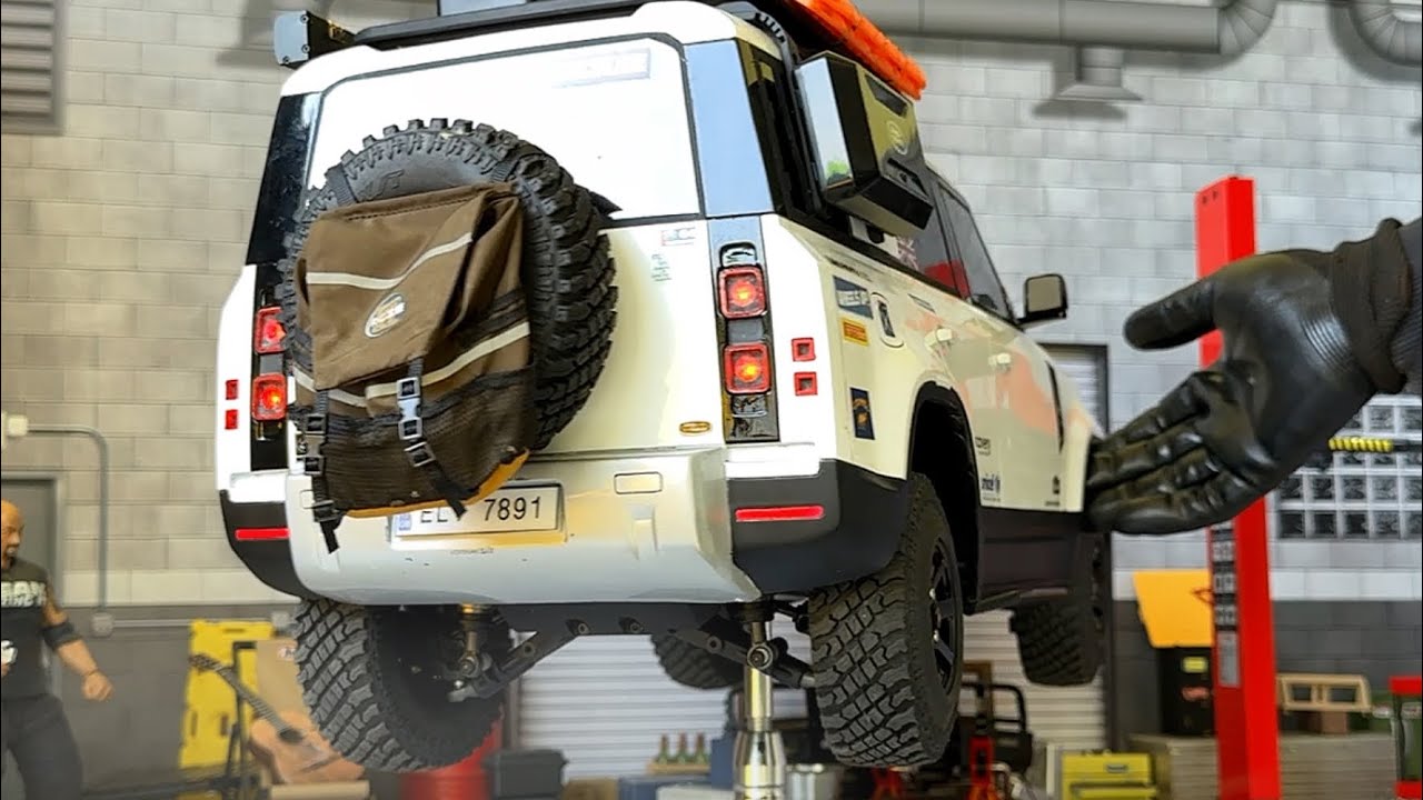 1/10 Scale Land Rover New Defender d110 FRP Custom Body Build Work & Short Test Drive 4X4 RC Car