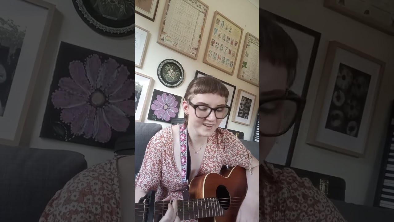 Marlee Grace COVERS '21 Guns' by Green Day 