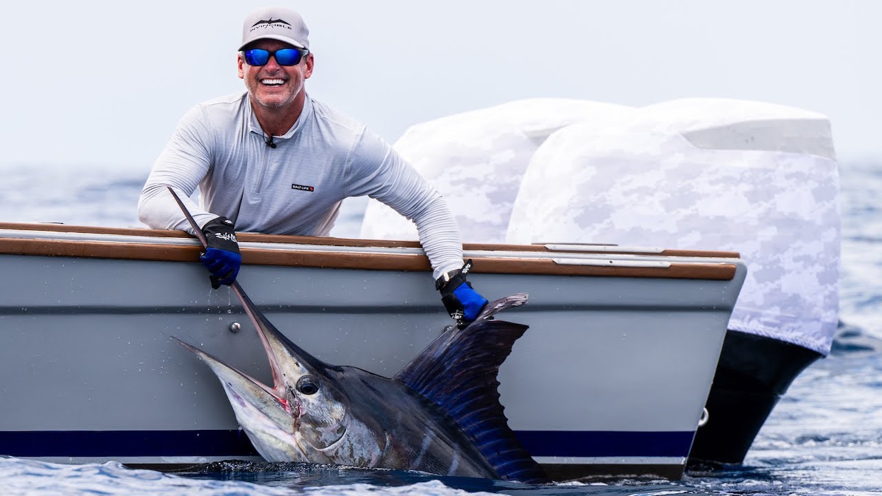 GALAPAGOS ISLANDS BLUE MARLIN AND STRIPED MARLIN FISHING PART 1