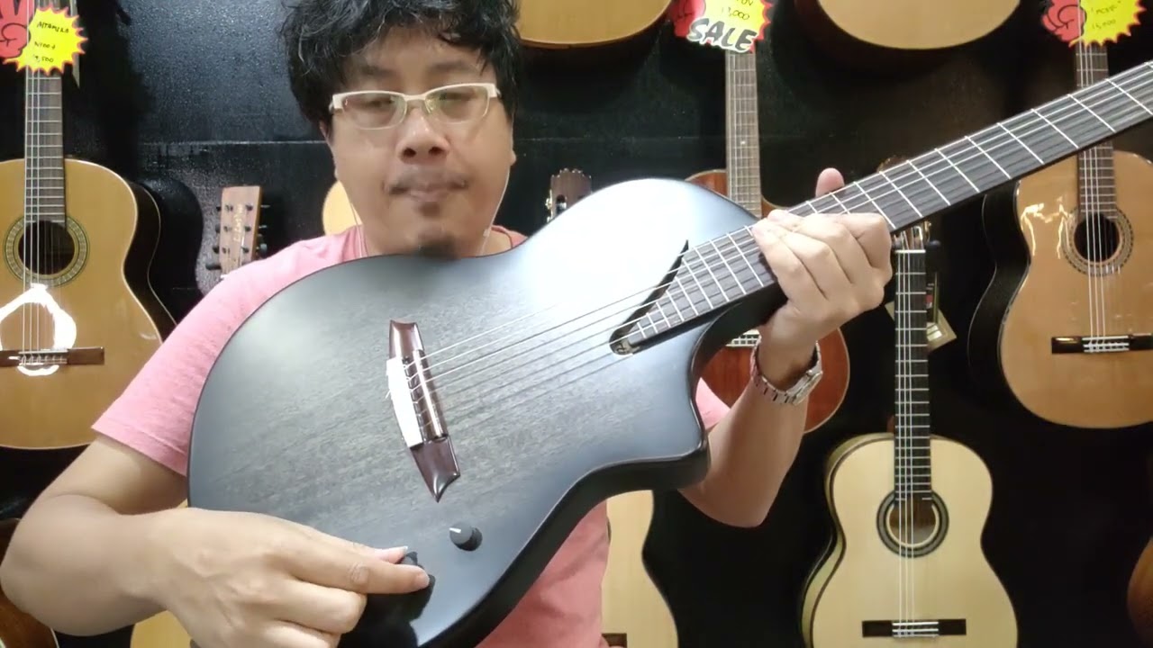 รีวิว กีต้าร์คลาสสิคไฟฟ้า Martinez Hispania Black Satin All Mahogany พร้อมภาคไฟฟ้าสุดล้ำ