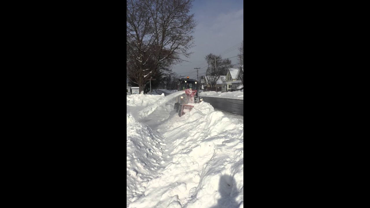 Wacker Neuson WL32 with Pronovost double auger snow blower