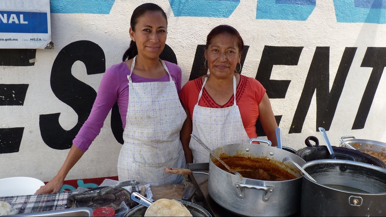 tacos de guisado 