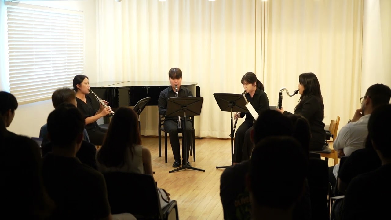 Astor Piazzolla Histoire du Tango for Clarinet Quartet