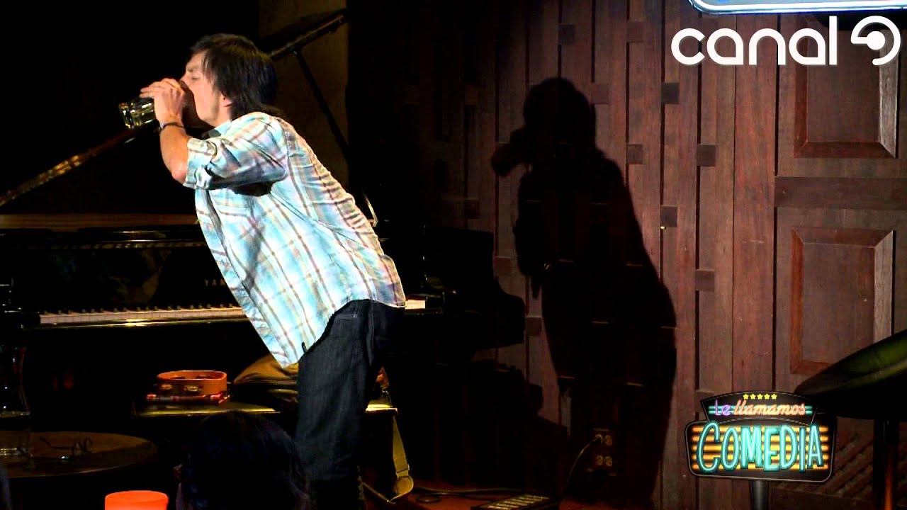 Rodrigo Villalobos-Le Llamamos Comedia
