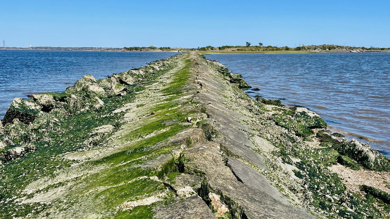 Exploring 'The Rocks' (at Fort Fisher) to Zeke's Island - Kure Beach, North Carolina - POV