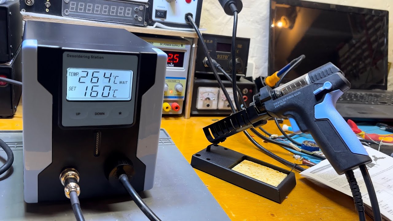 ZD-8915 První z dárků co jsem si naježil
