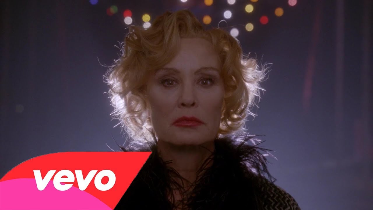 Jessica Lange - Heroes (Elsa Mars AHS: COVER David Bowie) ᴴᴰ