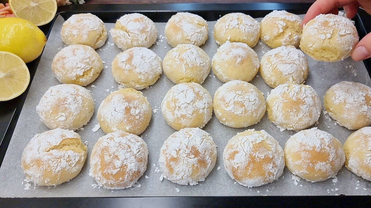 Με μόνο λίγα Υλικά Χωρίς Μίξερ 💯 Φτιάξε τα πιο Αφράτα Μπισκότα Λεμόνι🍋Soft Lemon cookies recipe