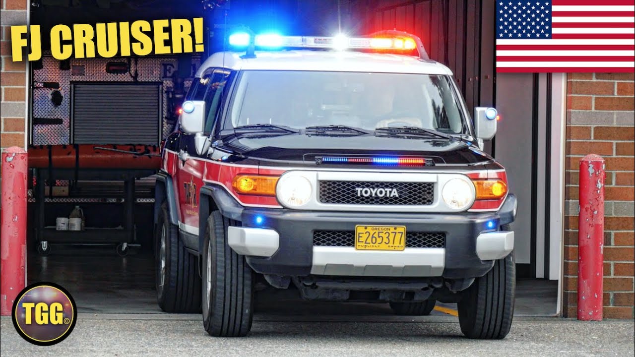 Toyota FJ Cruiser Fire Rescue 'Car 51' With Lights & Siren!