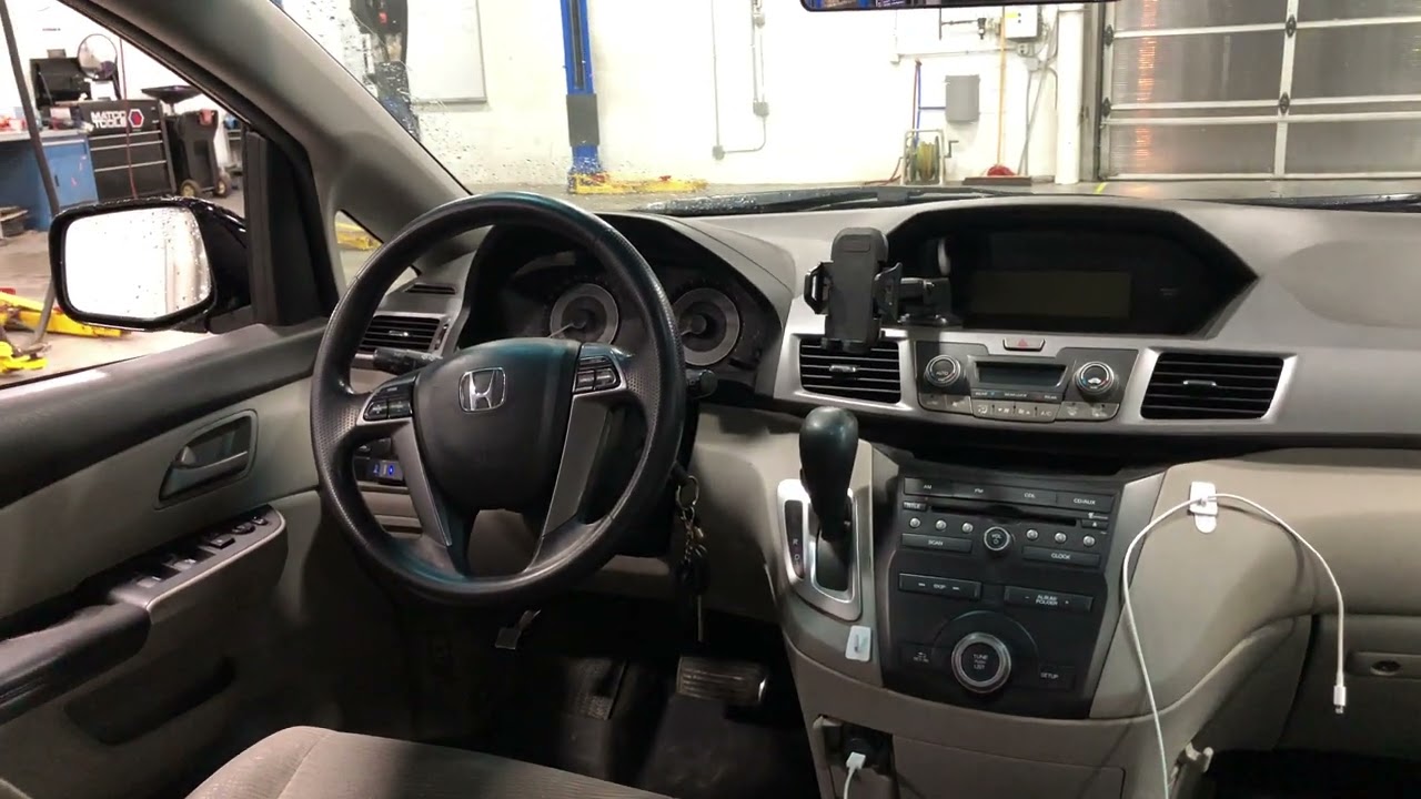 2011 Honda Odyssey Review