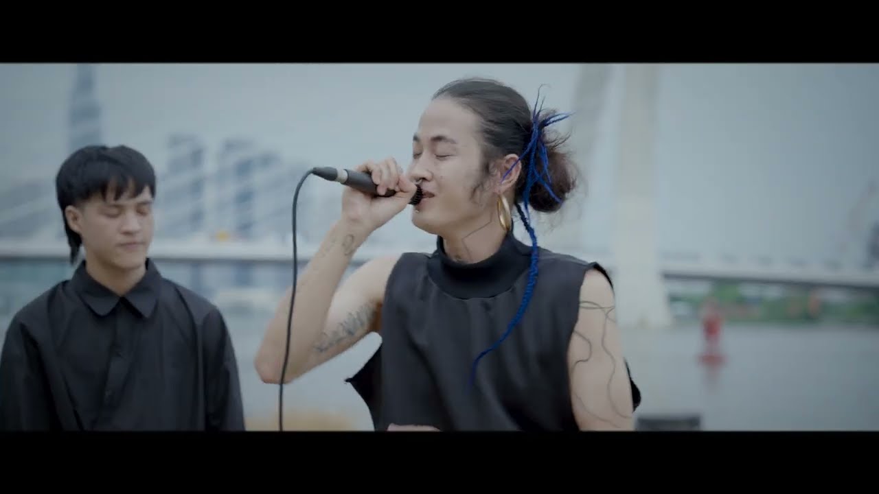 N&Eacute;P - TOYEN CREW | PHẠM TRẦN PHƯƠNG [MV]