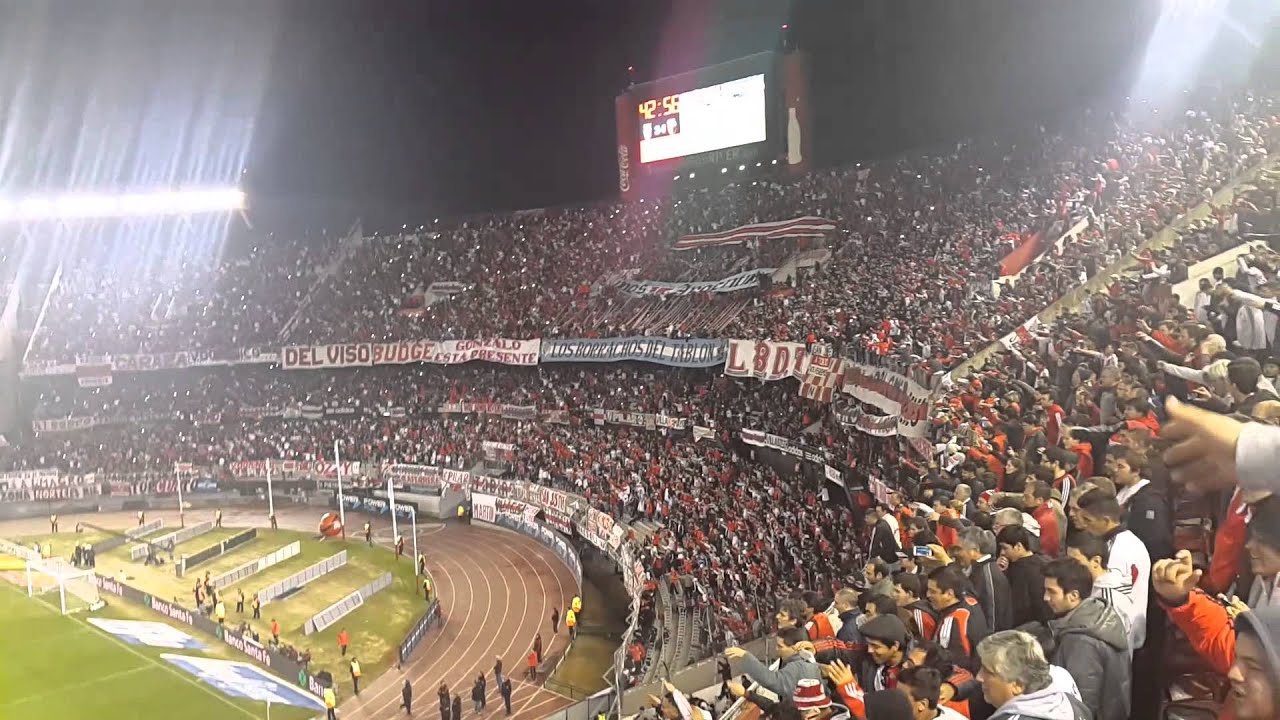 Y SI SEÑOR DE LA MANO DEL MUÑECO VAMO A JAPON