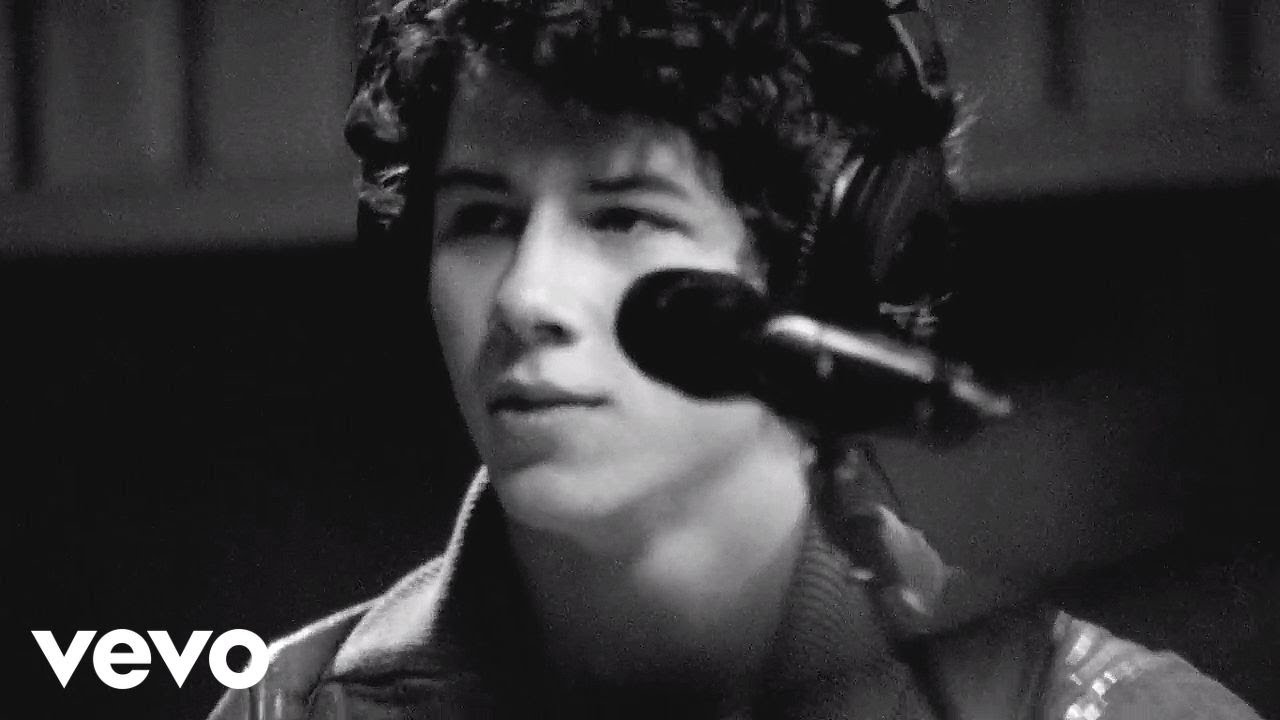 Nick Jonas & The Administration - Last Time Around