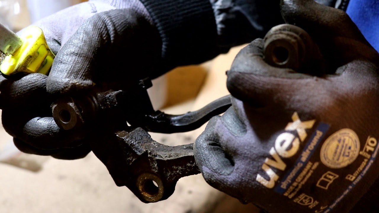 Opel Corsa D Bremsbeläge wechseln