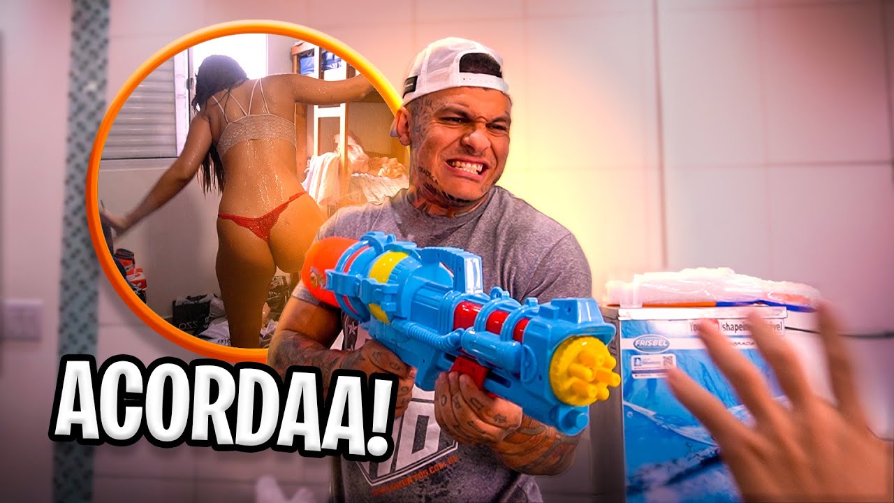 ACORDEI TODOS COM BANHO DE ÁGUA GELADA