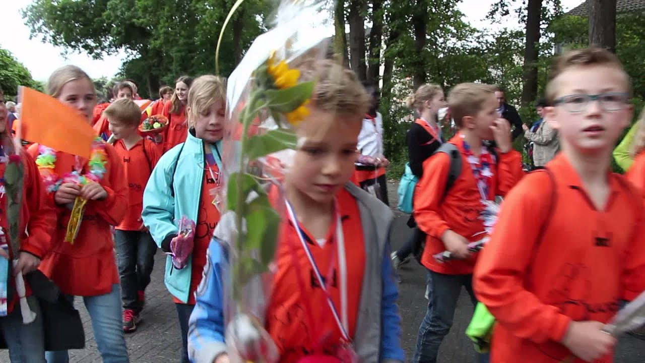 TC Tubantia: intocht 31e vierdaagse Eibergen