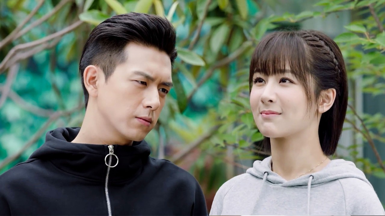 The CEO opens up about his past, and her gentle words make the cold tycoon fall completely.