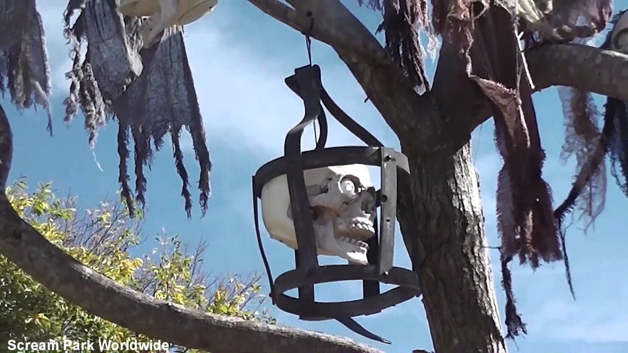 PortAventura Halloween 2013 - Park Wide Theming