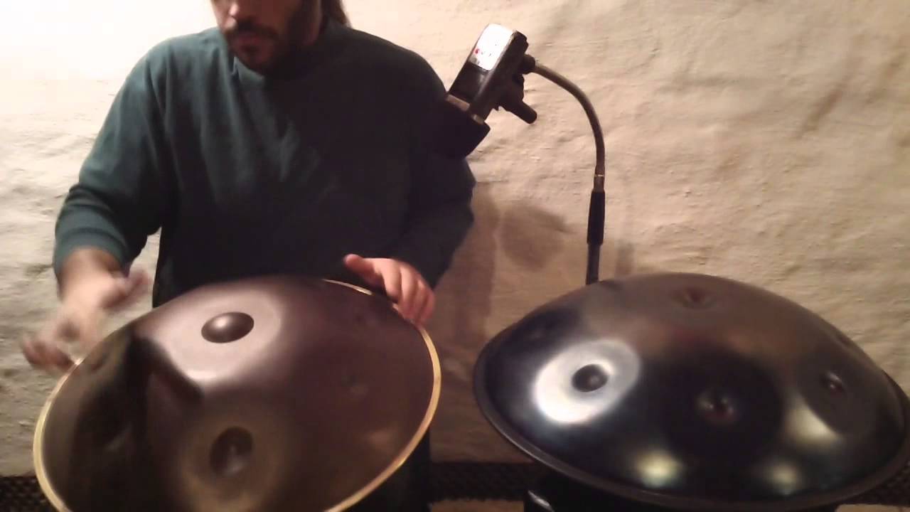 Carol of the Bells on Handpan (a.k.a. "Hang Drum")