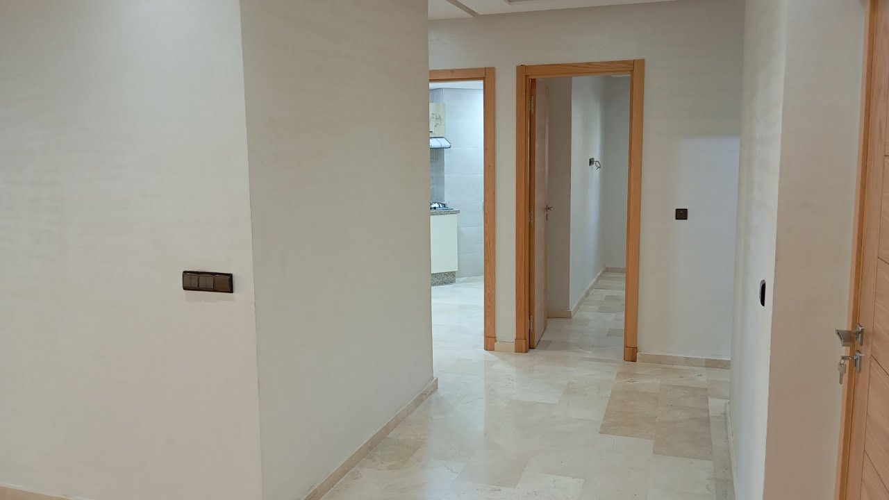 شقة للبيع في حي الألفة 94 متر 0699828171