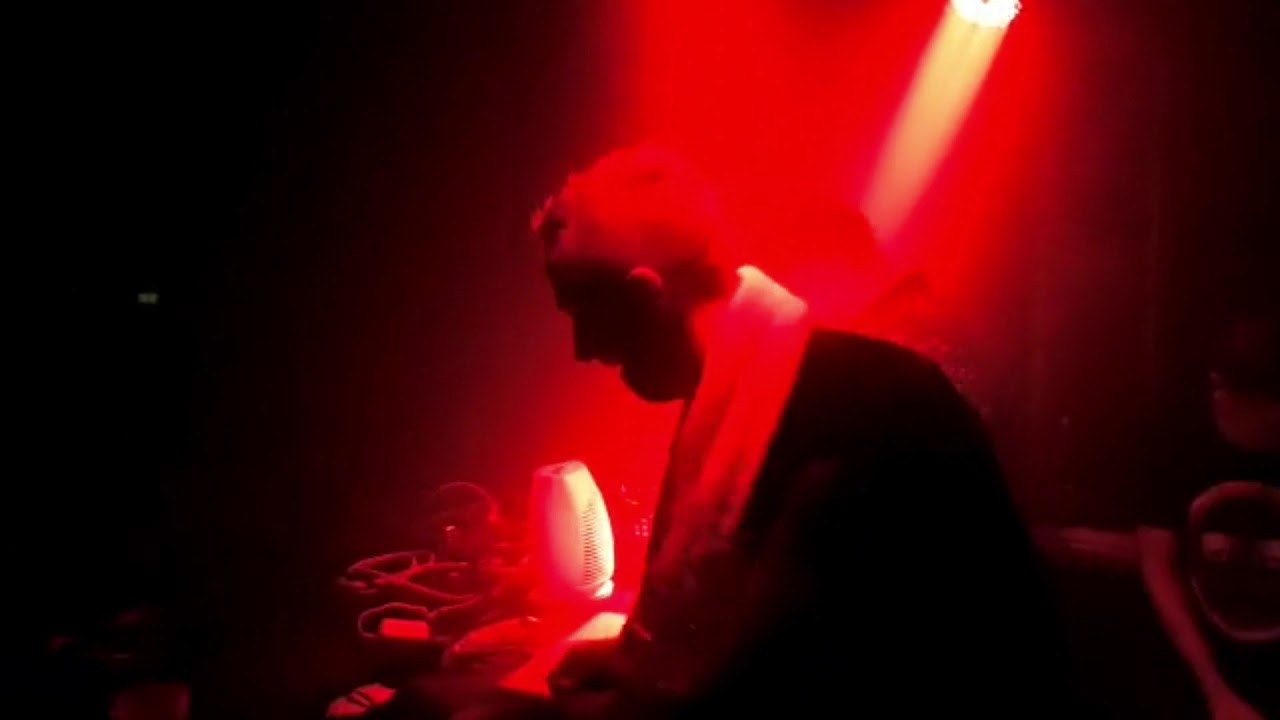 D.N.S @ 3 Jahre Endzeit - Ms Connexion