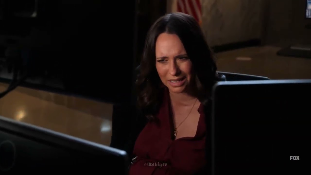 9-1-1 (2018-) PART 1: Maddie goes into labor while at work