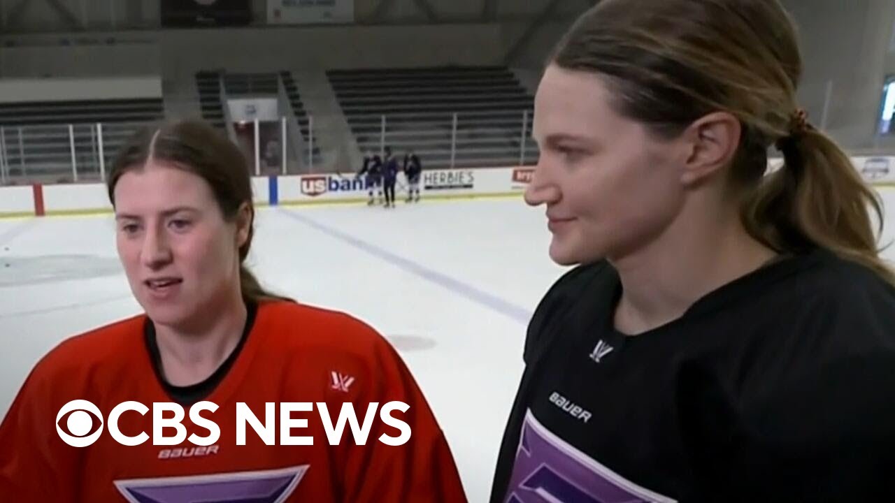 U.S. women's hockey stars react to questions about interactions with the White House