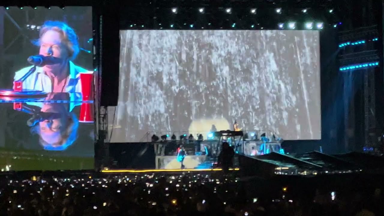 Guns n' Roses Athens 2023 - November Rain - 4K