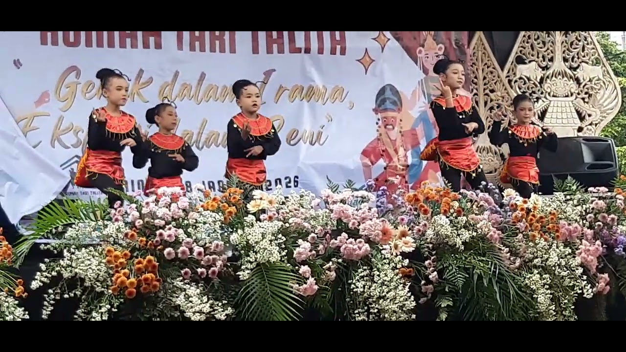 Tari Semut || RUMAH TARI TALITA #viral #menari #trendingshorts #senimancilik #terbaru 