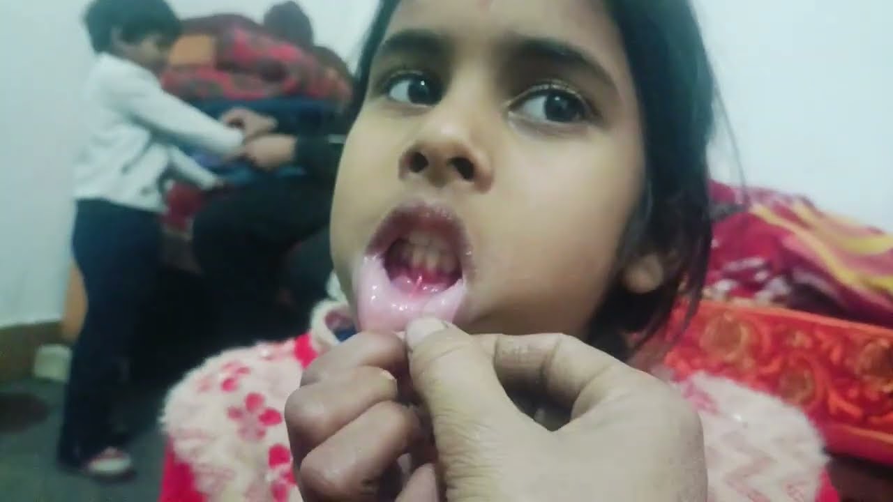 कड़ाके की ठंड में यह मैं कहां आ गई🥶🥶🤣