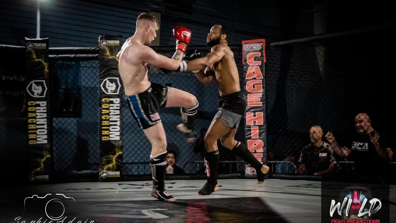 Brandon Wood vs Dayo Oye