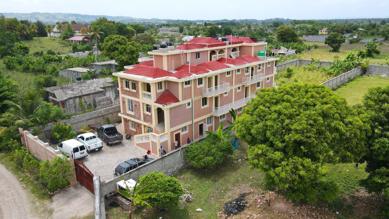Une Maison À Louer Aux Cayes Dans Le Département Du Sud d’Haïti, Non Loin De l’Aéroport Des Cayes