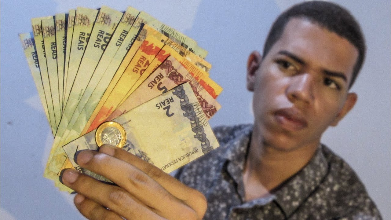 VIVENDO COM APENAS UM SALÁRIO MÍNIMO NO BRASIL | É POSSÍVEL?
