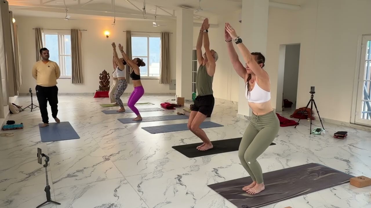 Yoga teacher training practice 
