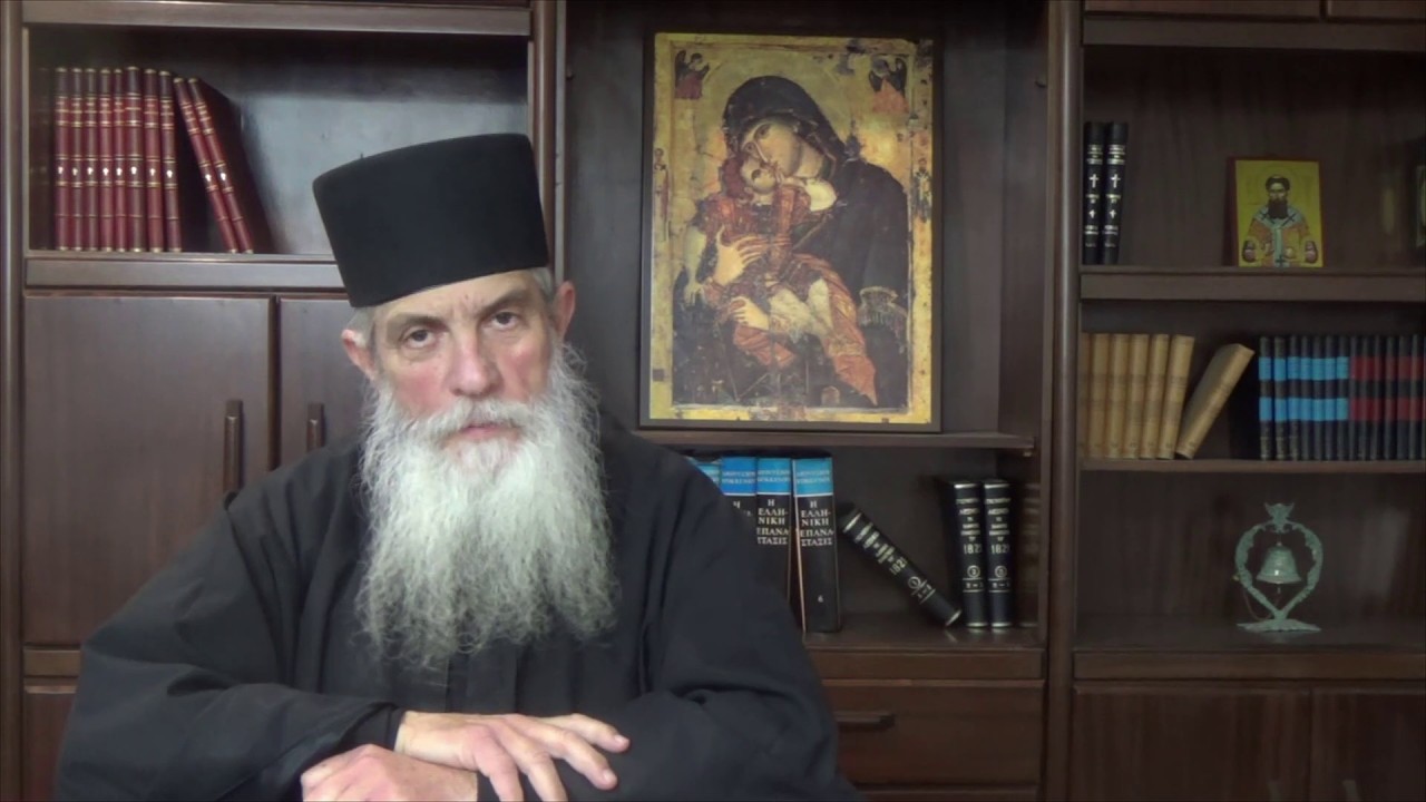 π.Αρσένιος Βλιαγκόφτης- Από το παράθυρο ο Προσωπικός Αριθμός για τους στρατιωτικούς