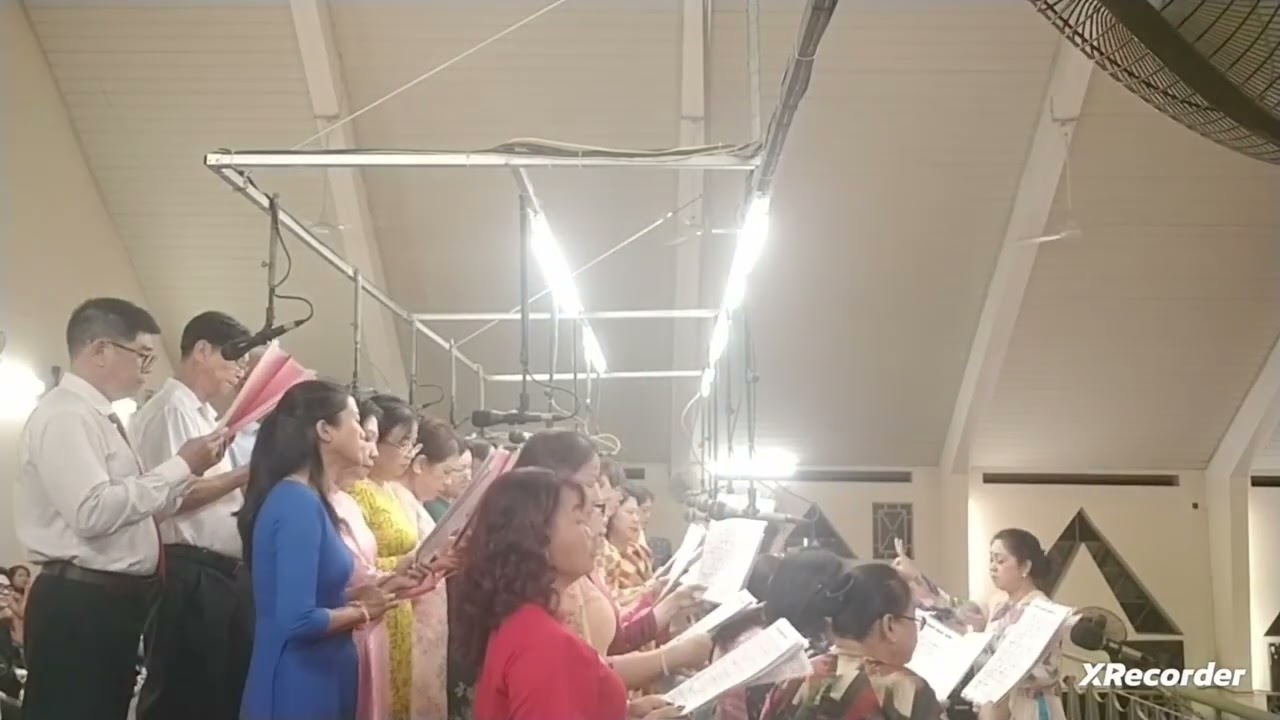 Dâng lễ.. Lễ dâng ngày xuân..Lễ giao thừa ngày 29 Tết...16.2.26 Giáo xứ  Hòa Bình, Gò Vấp 