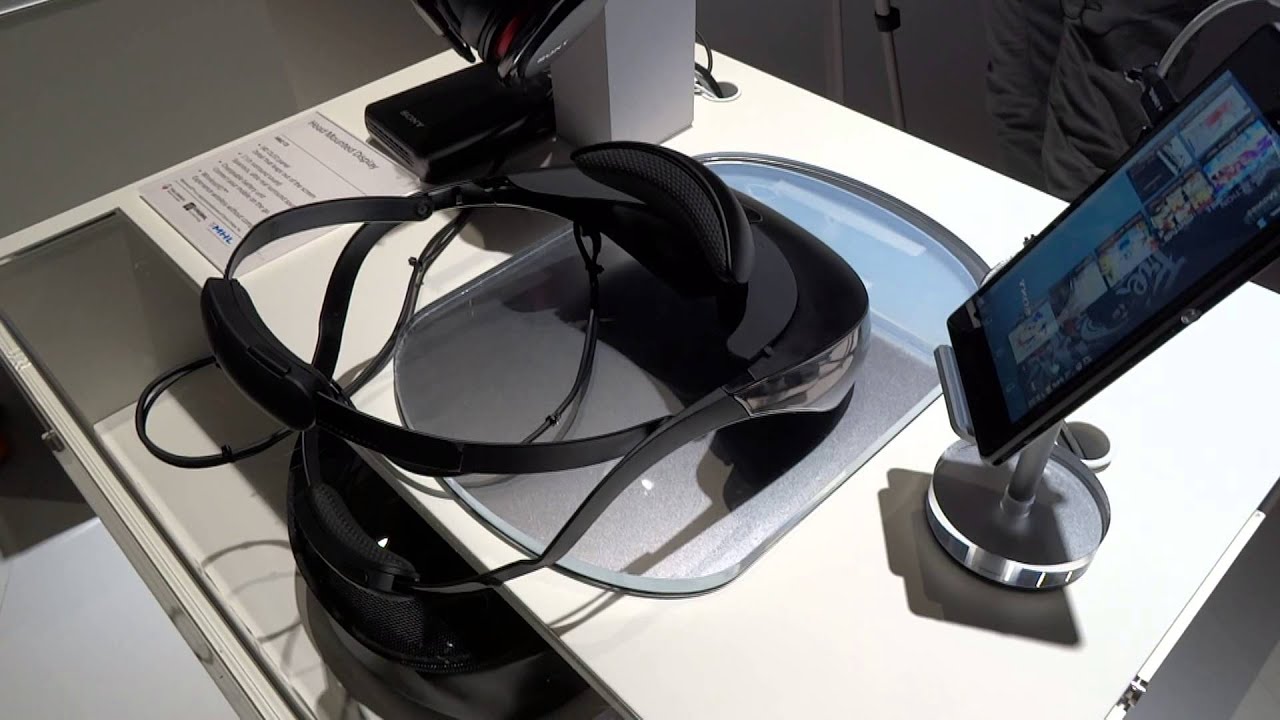 IFA 2013: Okulary projekcyjne Sony HMZ-T3 (trzecia, najnowsza wersja)