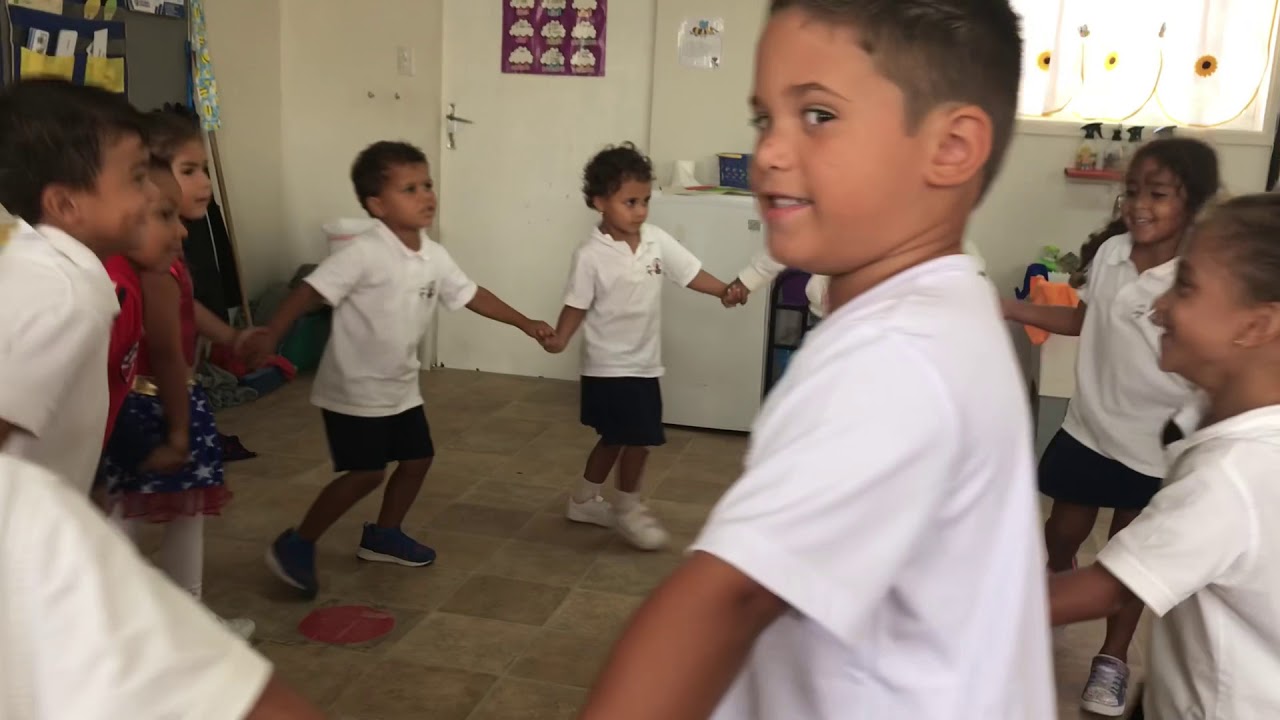 Onze eerste dag op de basisschool - Vlog 2 op Aruba