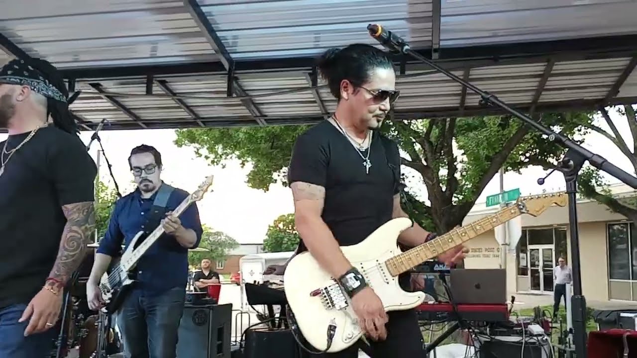 Chris Perez Band 