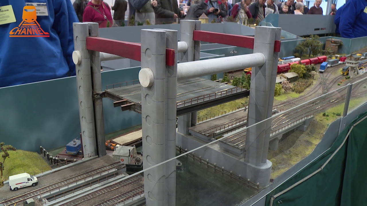 Dutch model bridge - Hefbrug Gouda in modelspoor