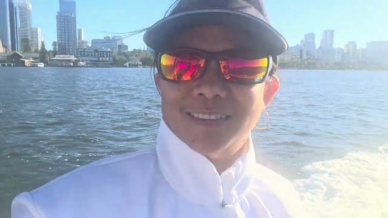 CRUISING SWAN RIVER IN PERTH#boating #touristplace #tour #cruising  #views 