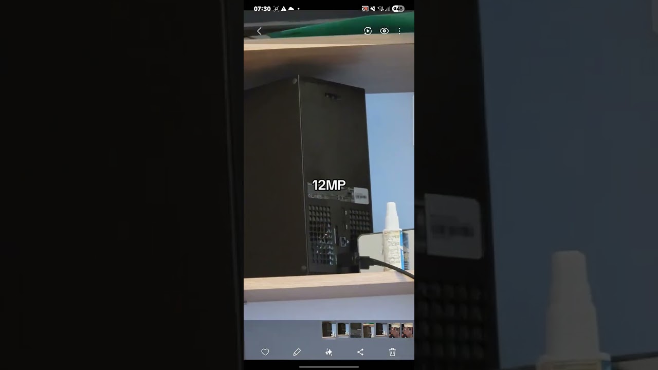 Galaxy S25 camera zoom test (50 MP vs 12MP)