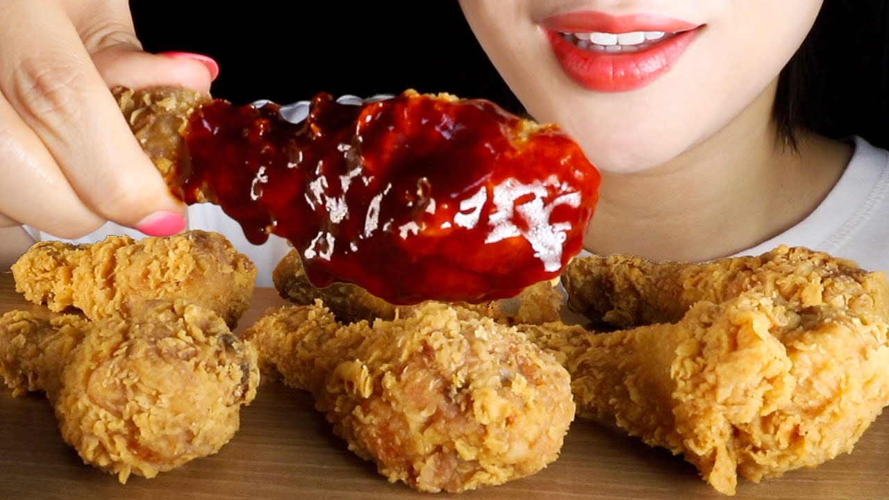 ASMR BBQ Golden Olive Fried Chicken with Fire Sauce | Eating Sounds Mukbang
