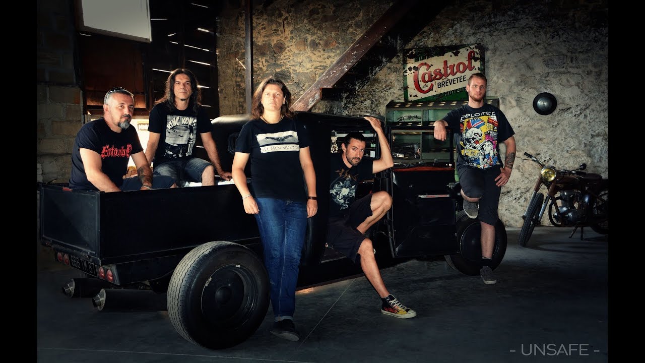 UNSAFE - Living in a dying World (Official Video)
