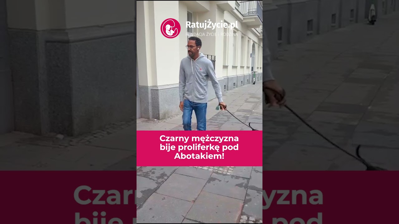 CZARNY MĘŻCZYZNA BIJE PROLIFERKĘ POD ABOTAKIEM!